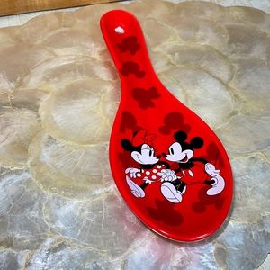 Mickey & Minnie Mouse "lovers walk hand in hand!" Ceramic Kitchen Spoon Rest!